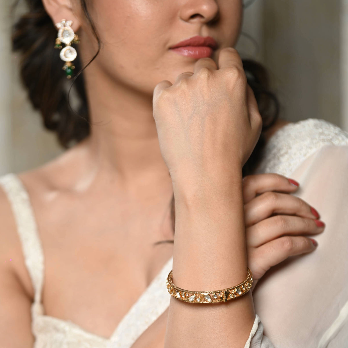 Gold polish Polki Kundan bangles