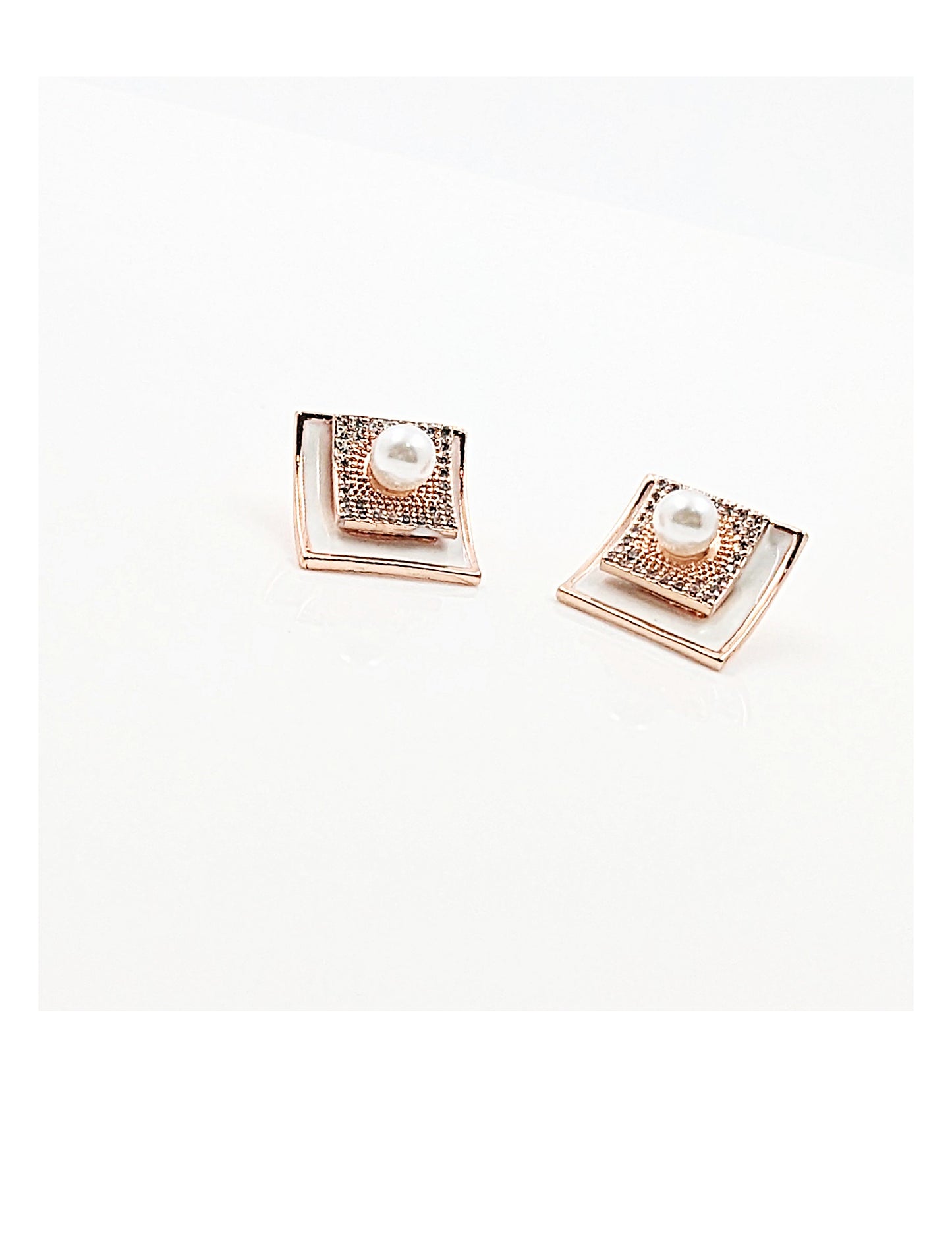 Rose Gold Square Shaped CZ pearl setting stud earring