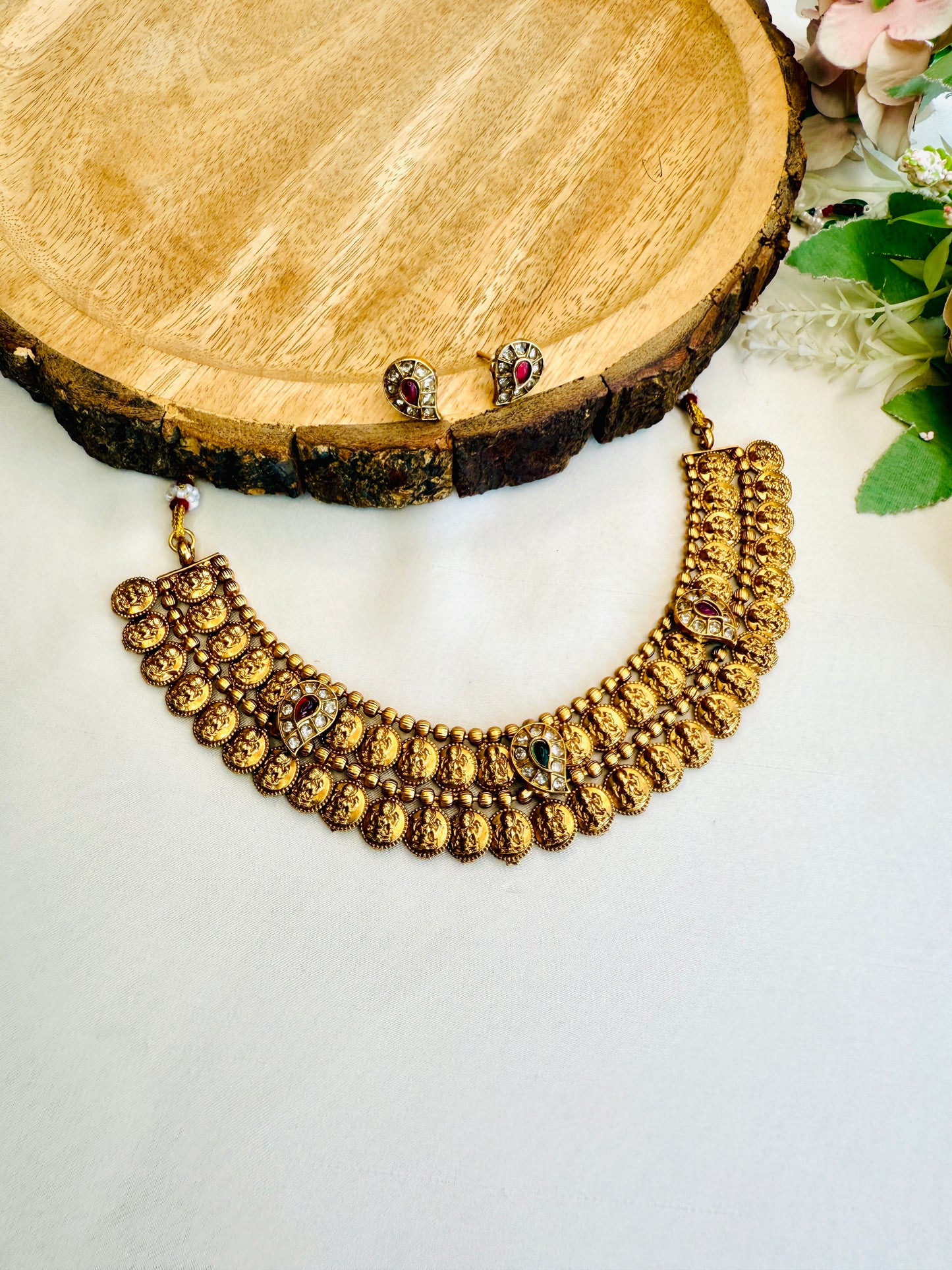 Temple Necklace Set