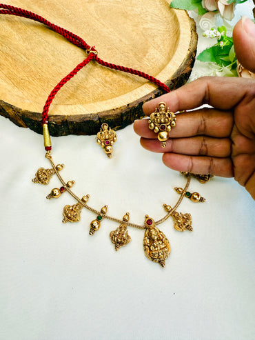 Lakshmi Ji Motif Necklace Set