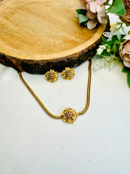 Single Flower Choker Set