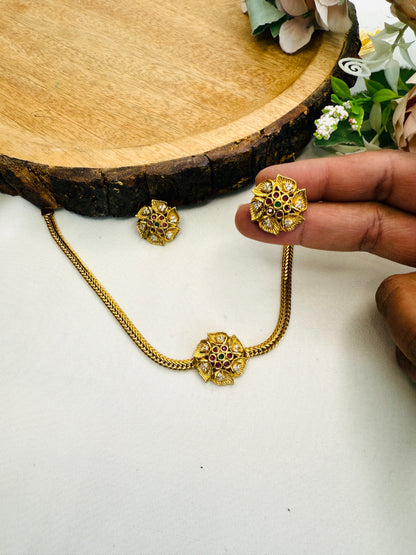 Single Flower Choker Set