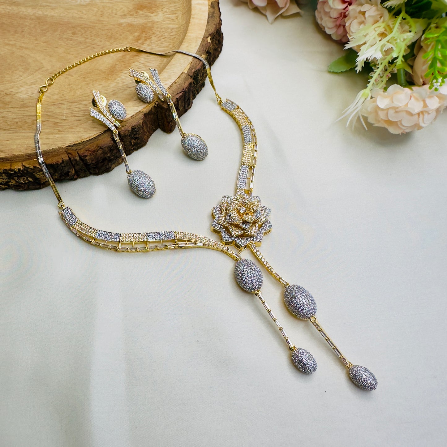 Ganga Jamuna One side flower design Necklace Set