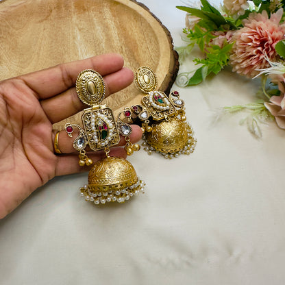 Golden Mid Length Pachi Kundan Jhumka Earrings