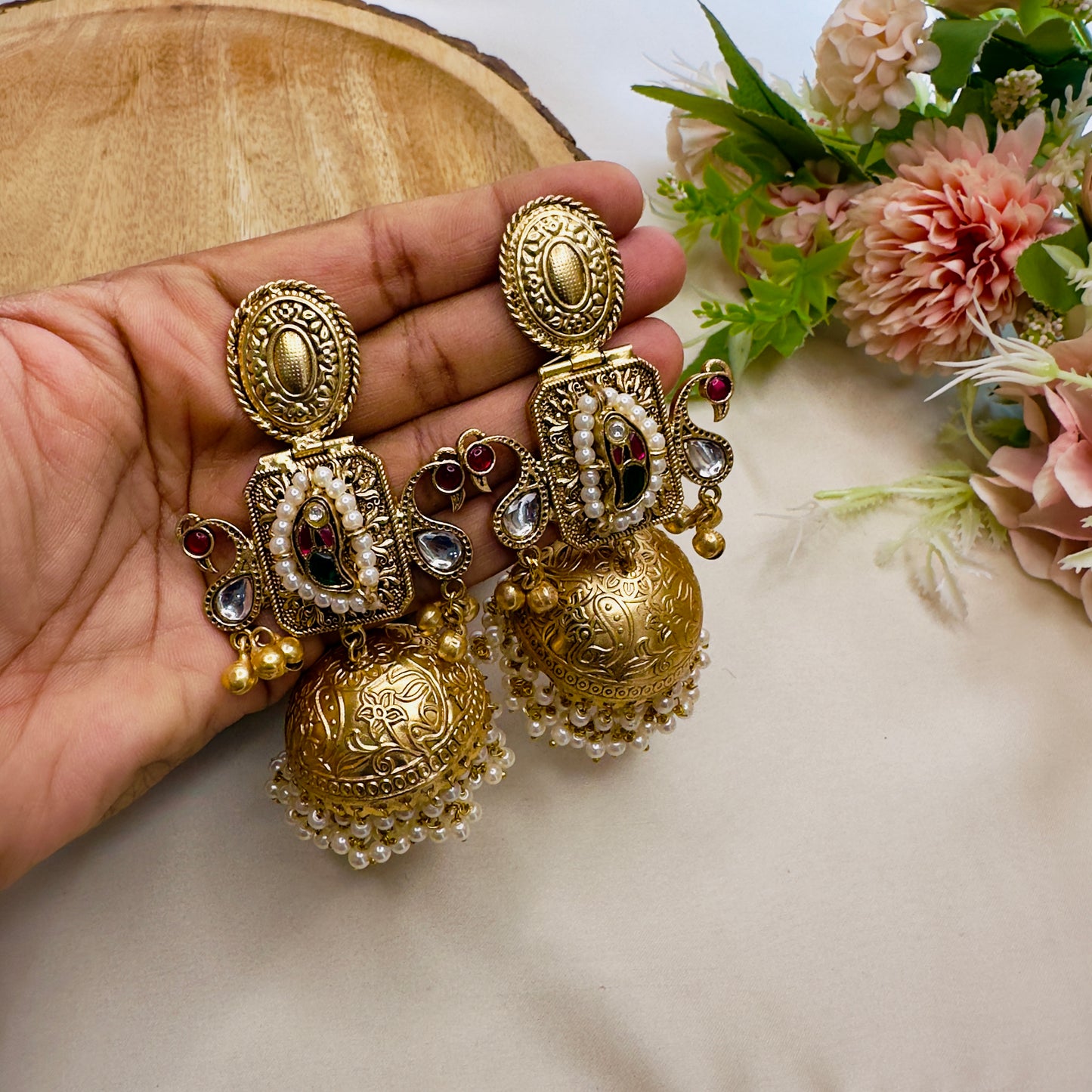 Golden Mid Length Pachi Kundan Jhumka Earrings