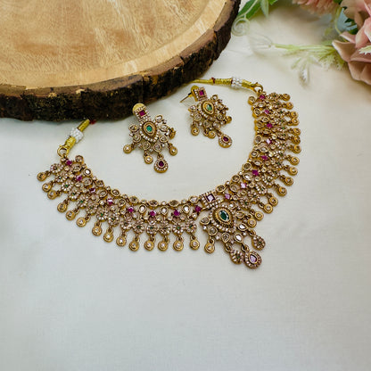 Beautiful Intricate Design Necklace Set