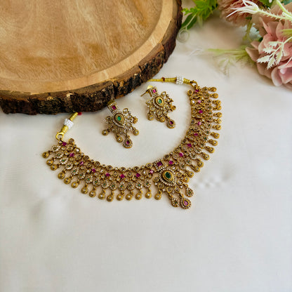 Beautiful Intricate Design Necklace Set