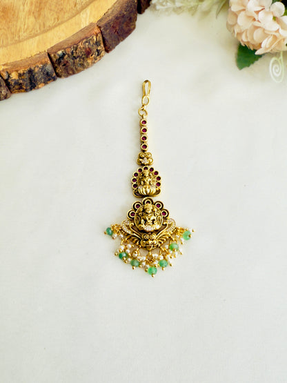 Lakshmi Motif Mangtika