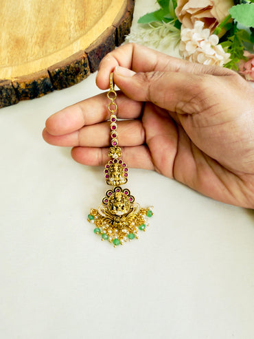 Lakshmi Motif Mang Tika