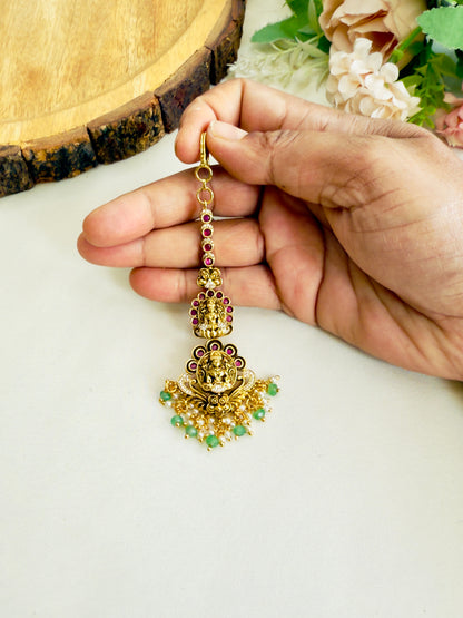 Lakshmi Motif Mang Tika