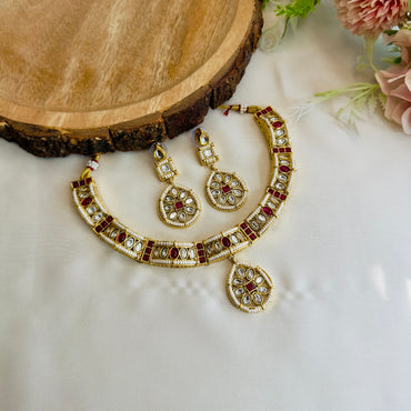 Foiled Kundan Chid Piroyee Necklace Set