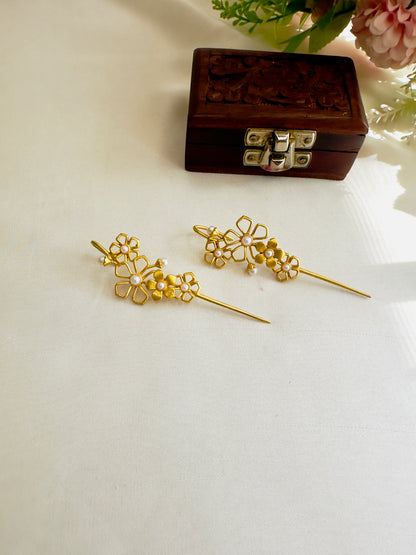 Flower Design Pin Bugadi