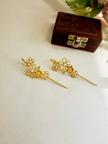 Flower Design Pin Bugadi