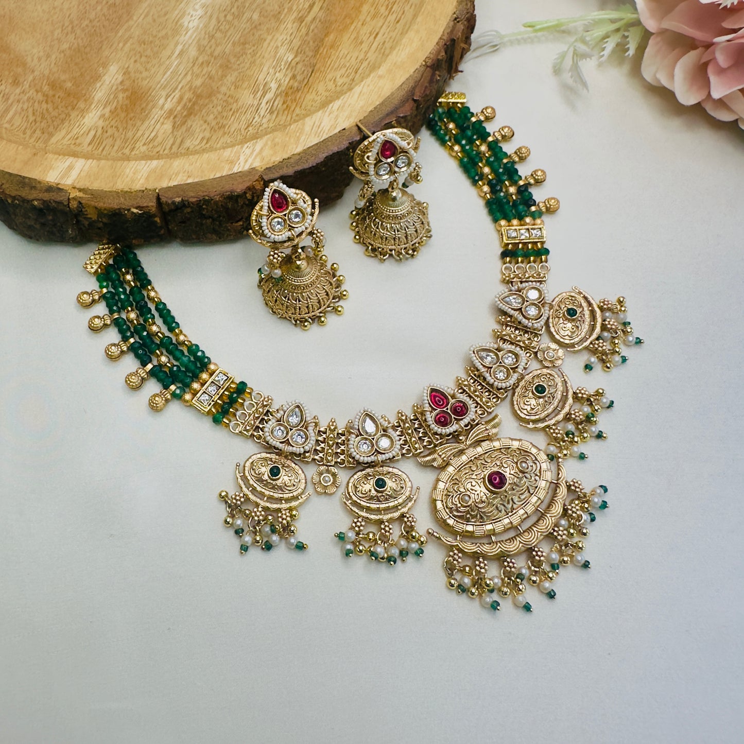 5 Pendant Rajwadi Necklace Set