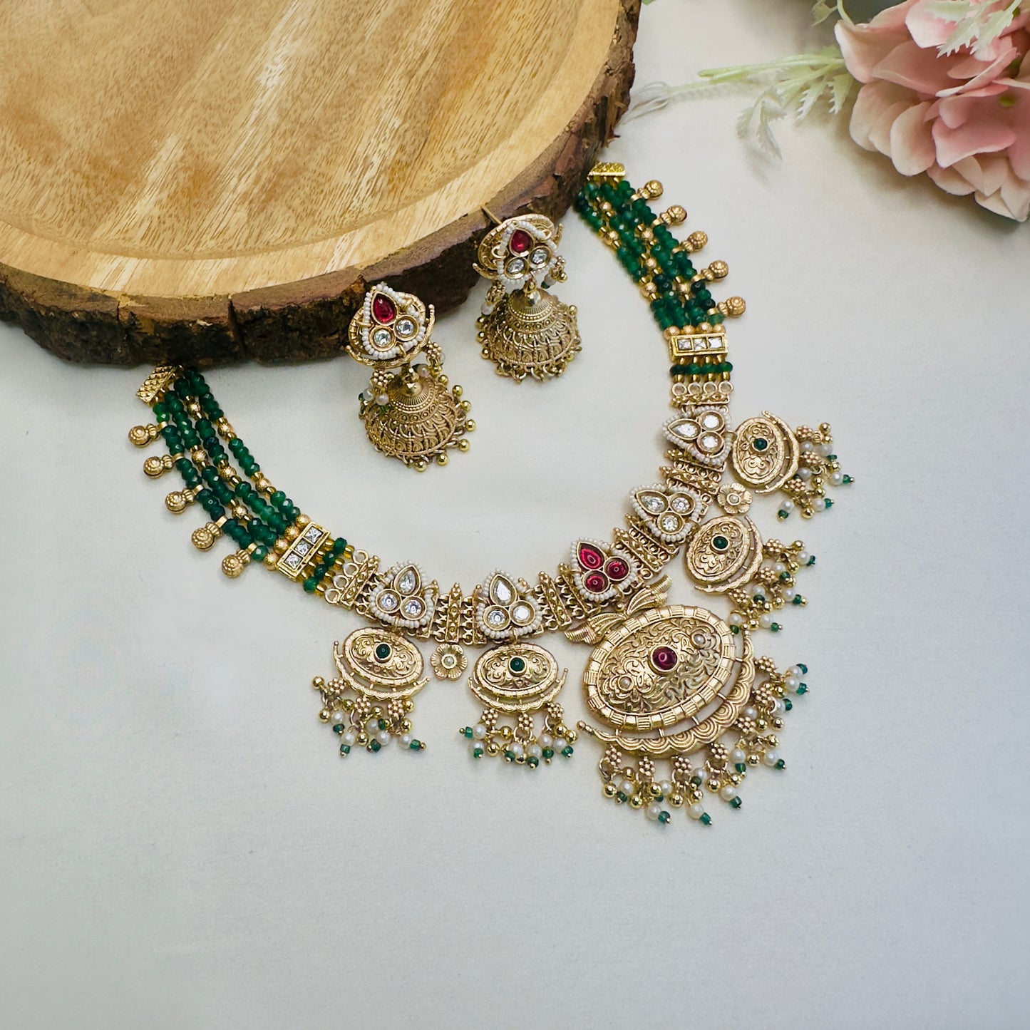 5 Pendant Rajwadi Necklace Set