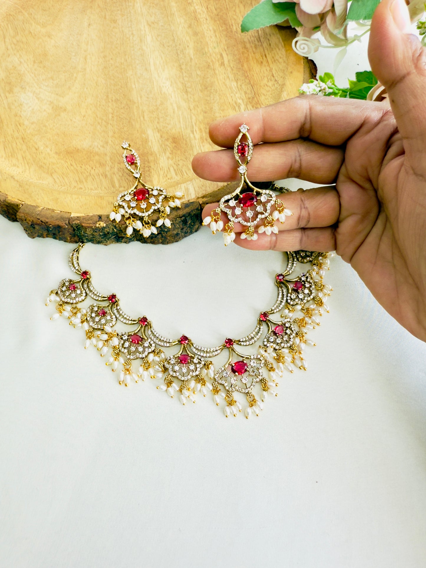 Beautiful Ruby Necklace Set