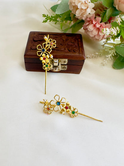 Flower Design Pin Bugadi