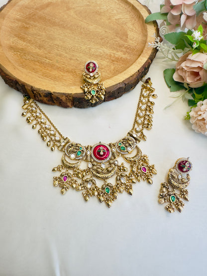 Beautiful Intricate Design Necklace Set
