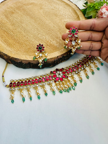 Jadau Flexible Choker Set