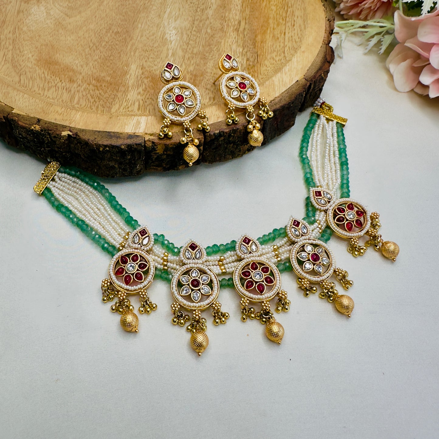 Ruby White Five Pendant Rajwadi Set