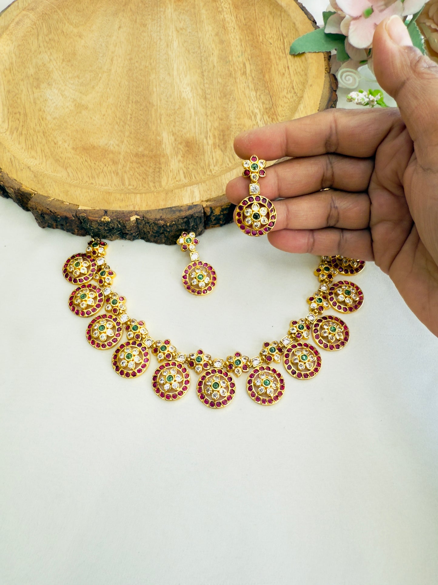 Round Pendant AD Necklace Set