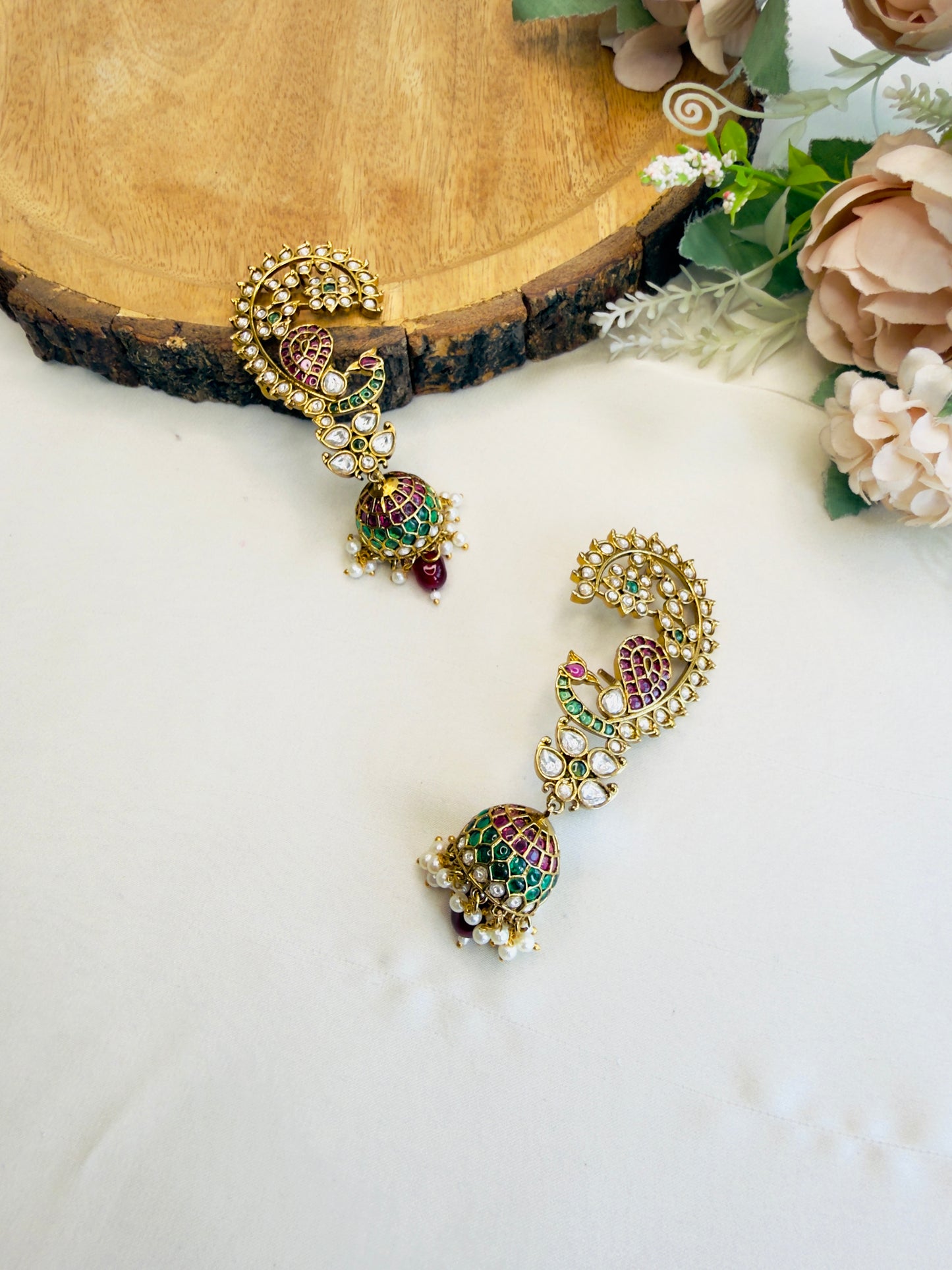 Mehandi Polish Multicolor Ear cuff