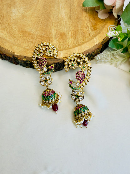 Mehandi Polish Multicolor Ear cuff