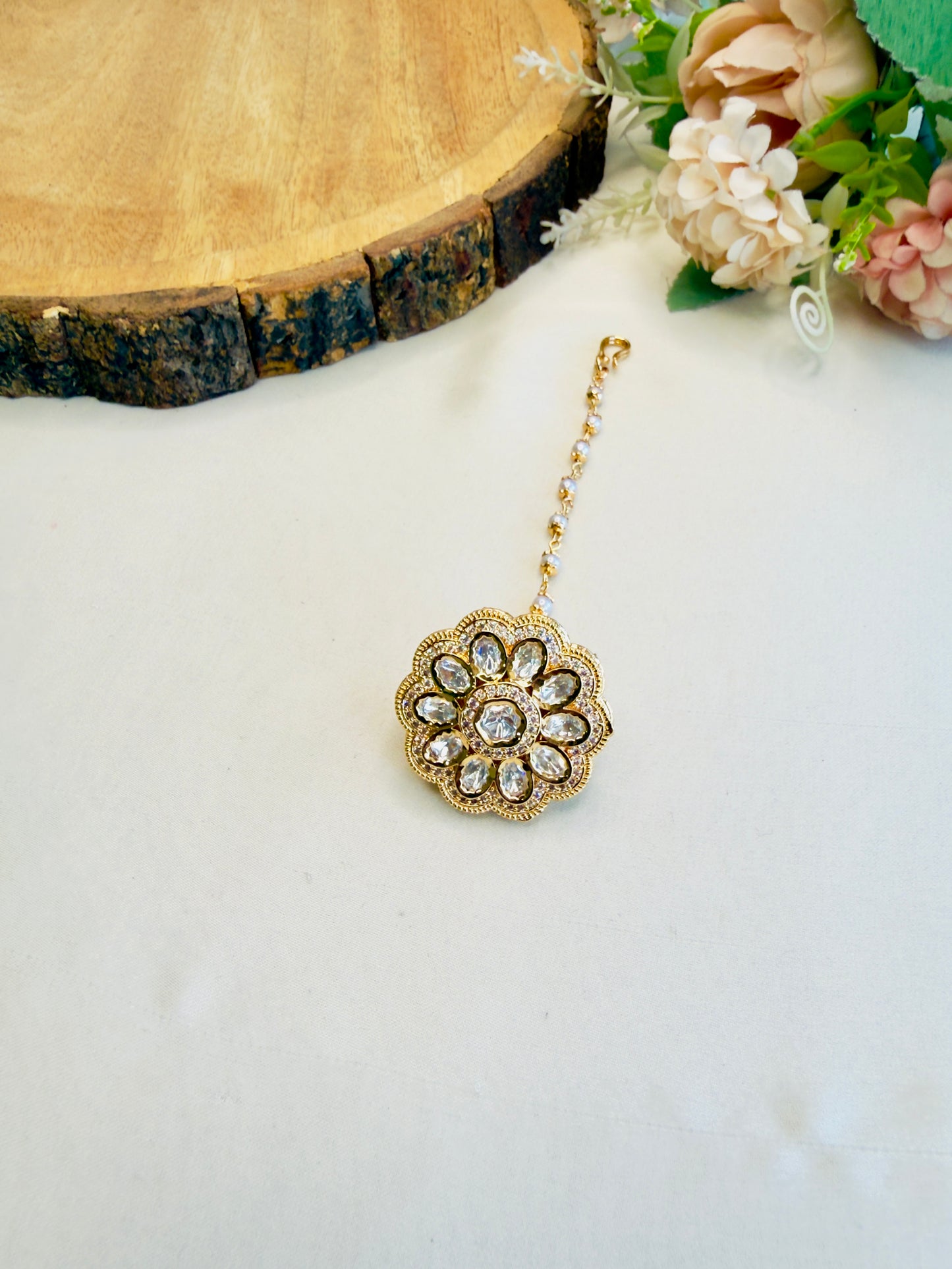 Flower Design Kundan Borla