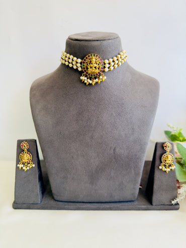 Laxmi Ji Motif Pearl Choker Set