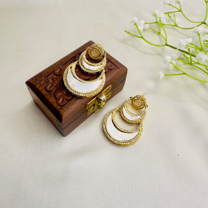 Chand Bali MOP AD Earrings