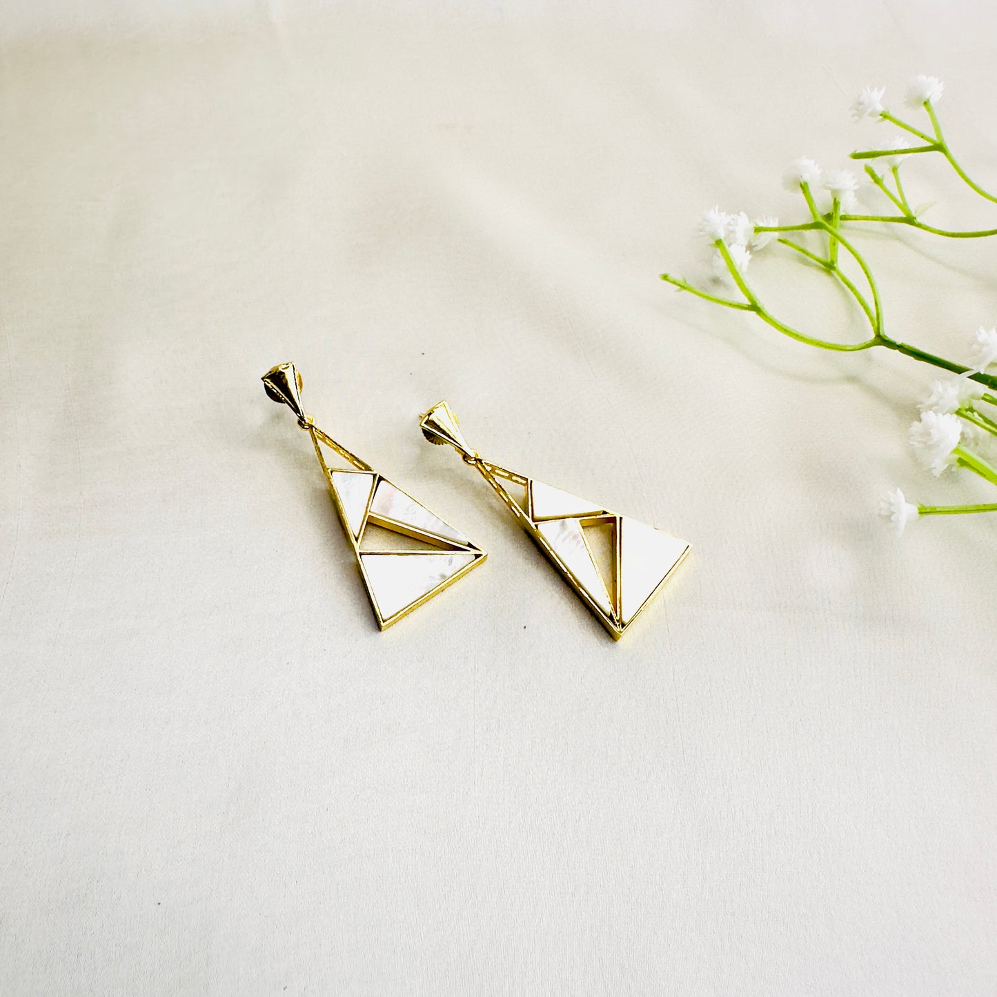 Geometric Shapes Danglers