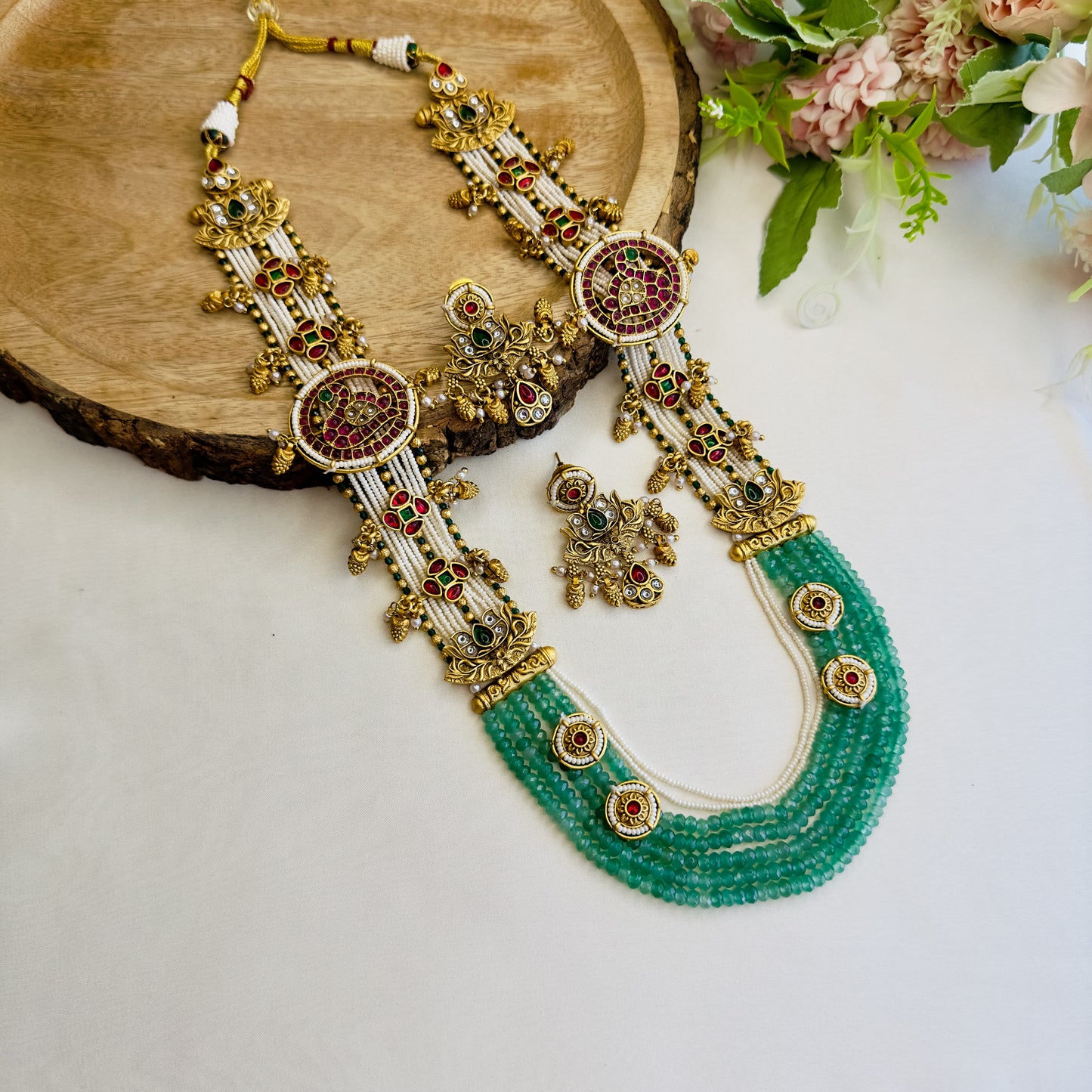 Temple Multilayer Green Necklace Set