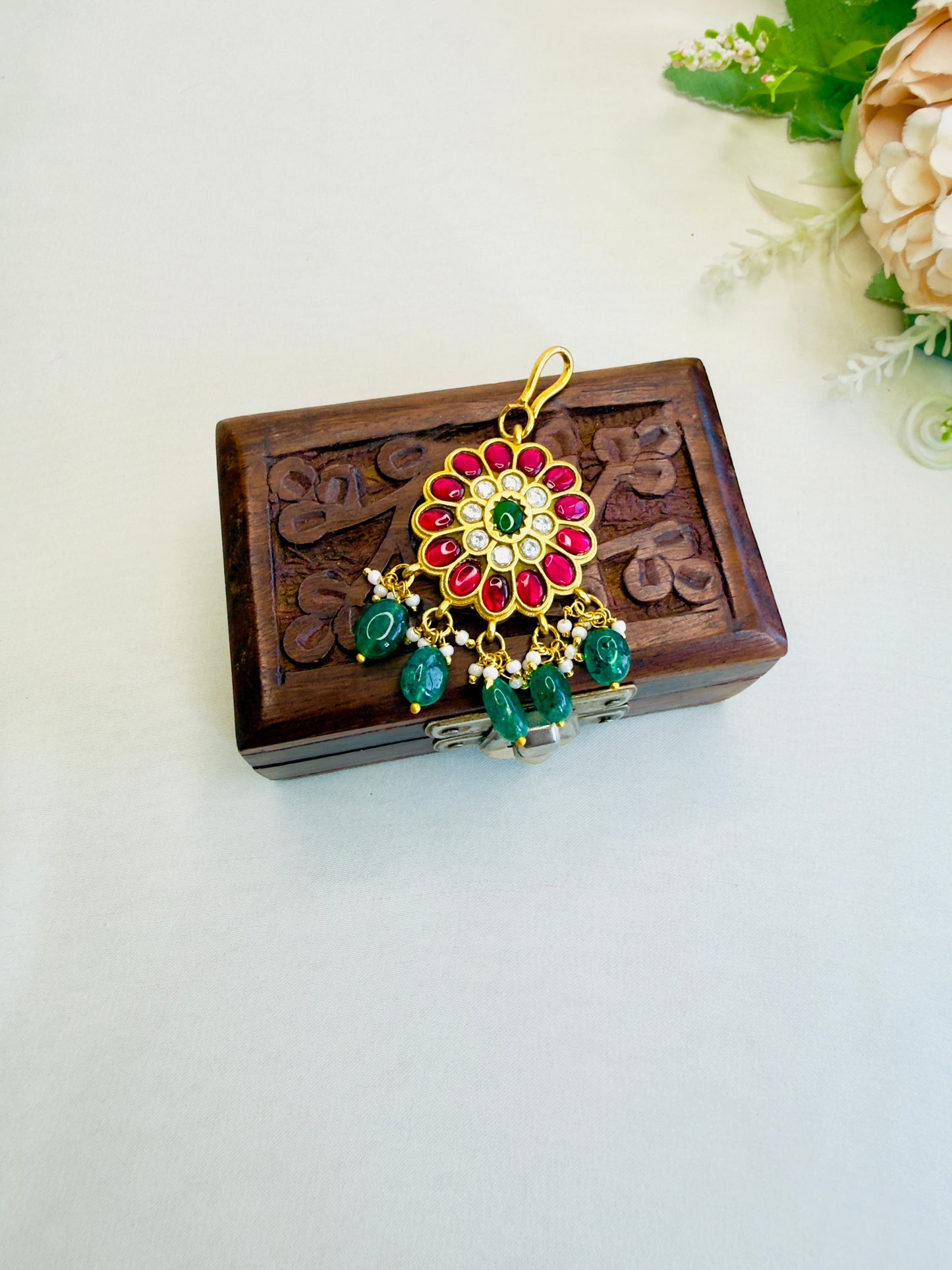 Short Jadau Mang tika