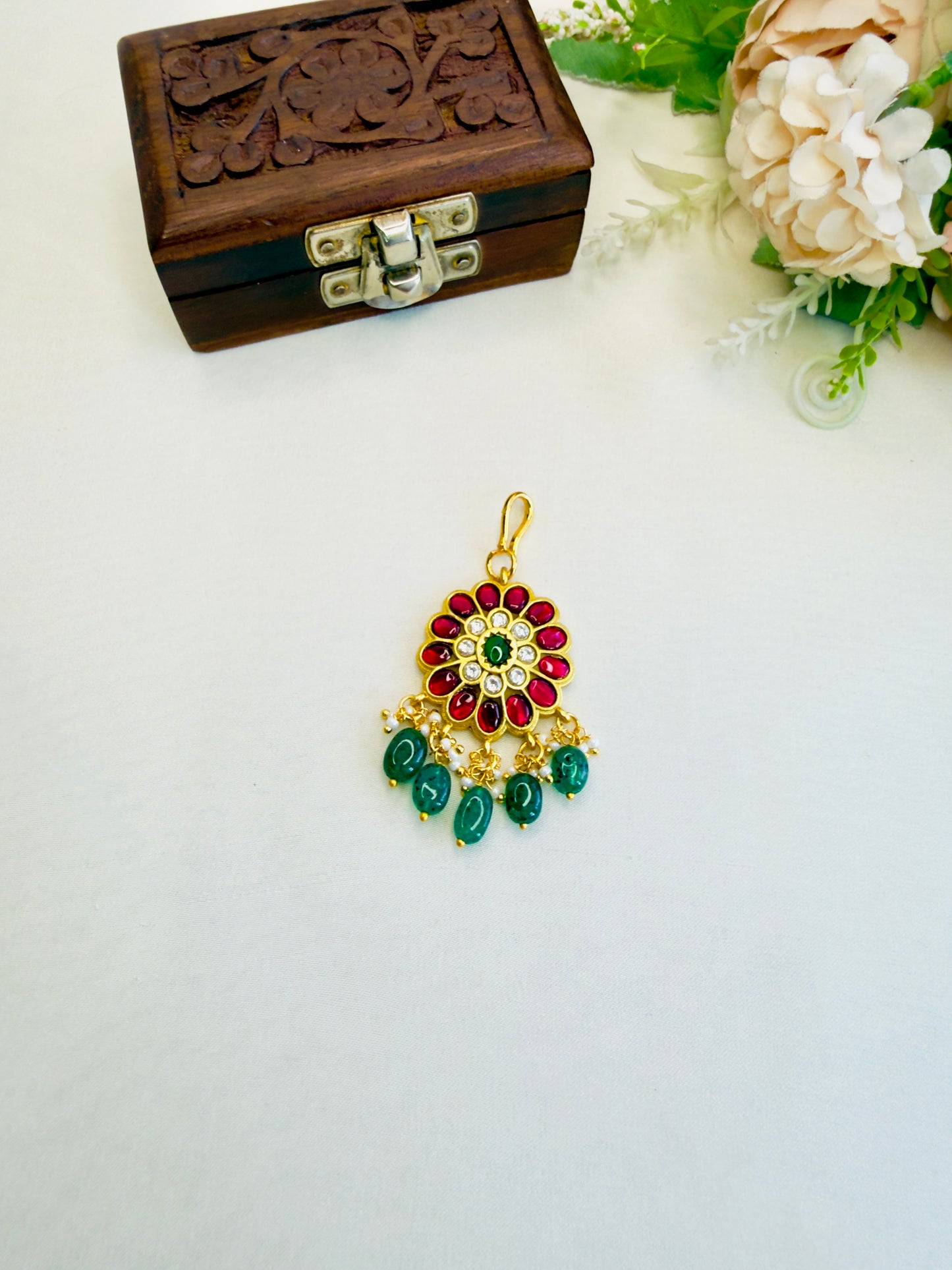 Short Jadau Mang tika