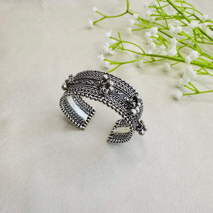 Silver tone Bracelet