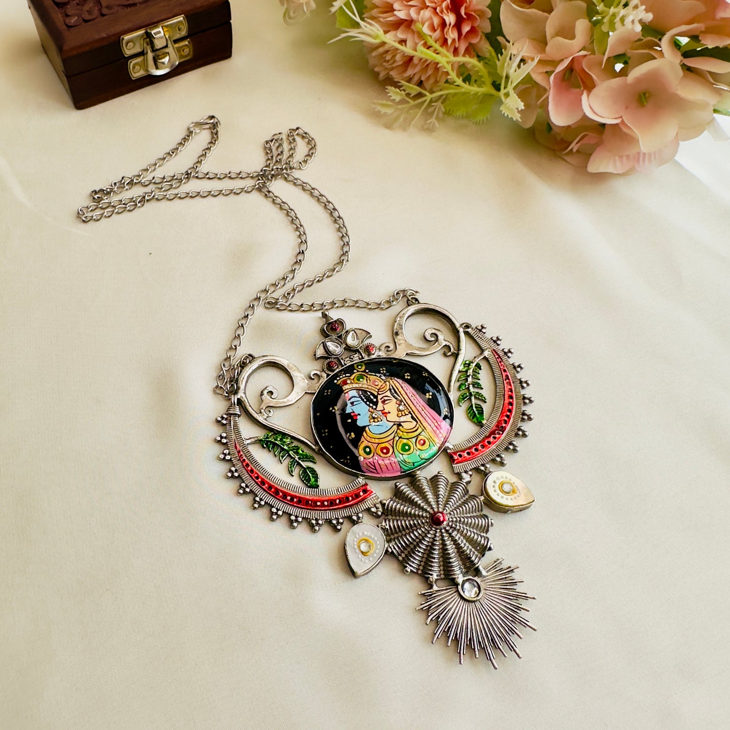 Silver Replica Tanjore Necklace