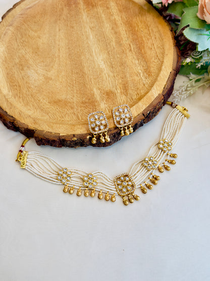 White Piroyee Choker Set