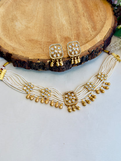 White Piroyee Choker Set