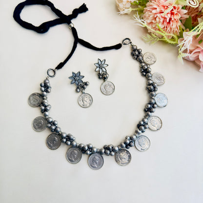 Ginni Silver Short Necklace