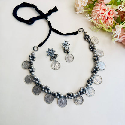 Ginni Silver Short Necklace