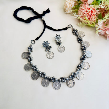 Ginni Silver Short Necklace