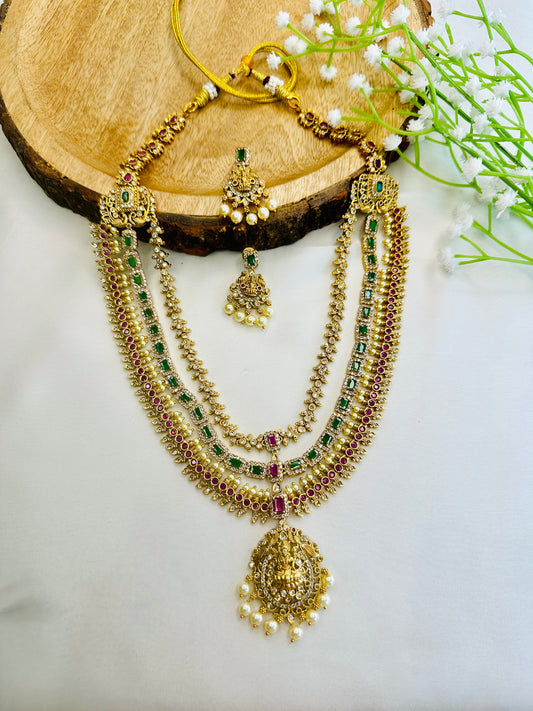 Temple Multilayer Necklace Set