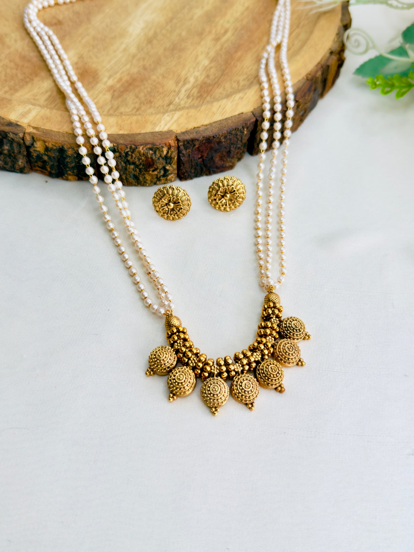 Three Layer Pearl Mala Necklace Set