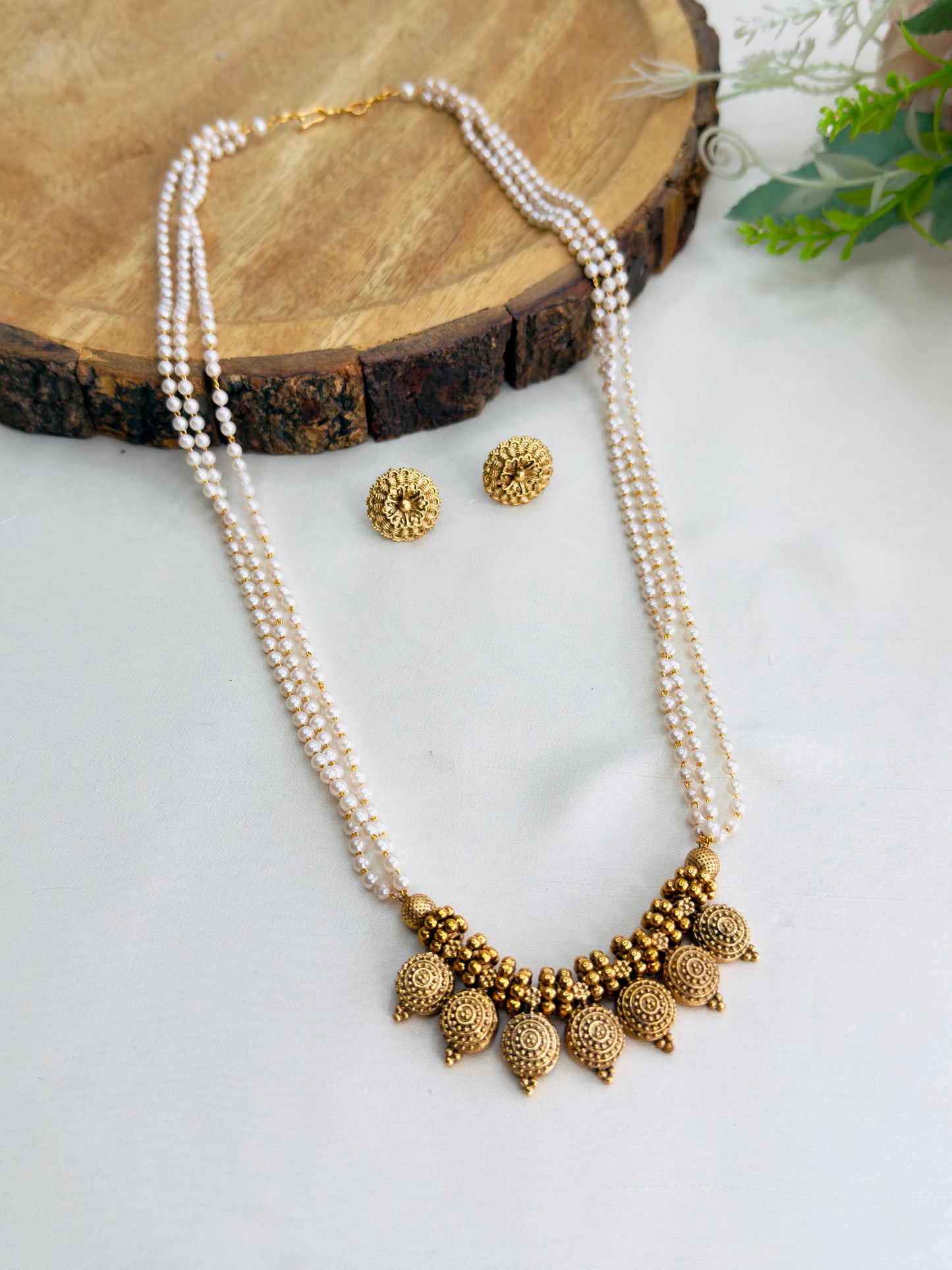 Three Layer Pearl Mala Necklace Set