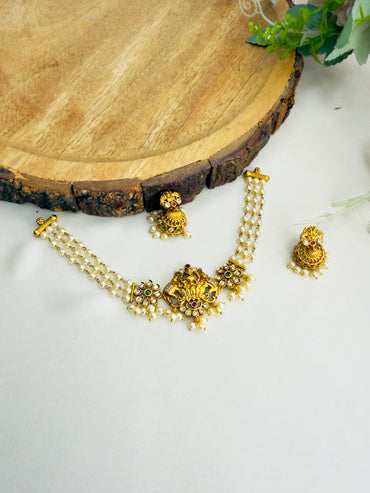 Lakshmi Motif Choker Set