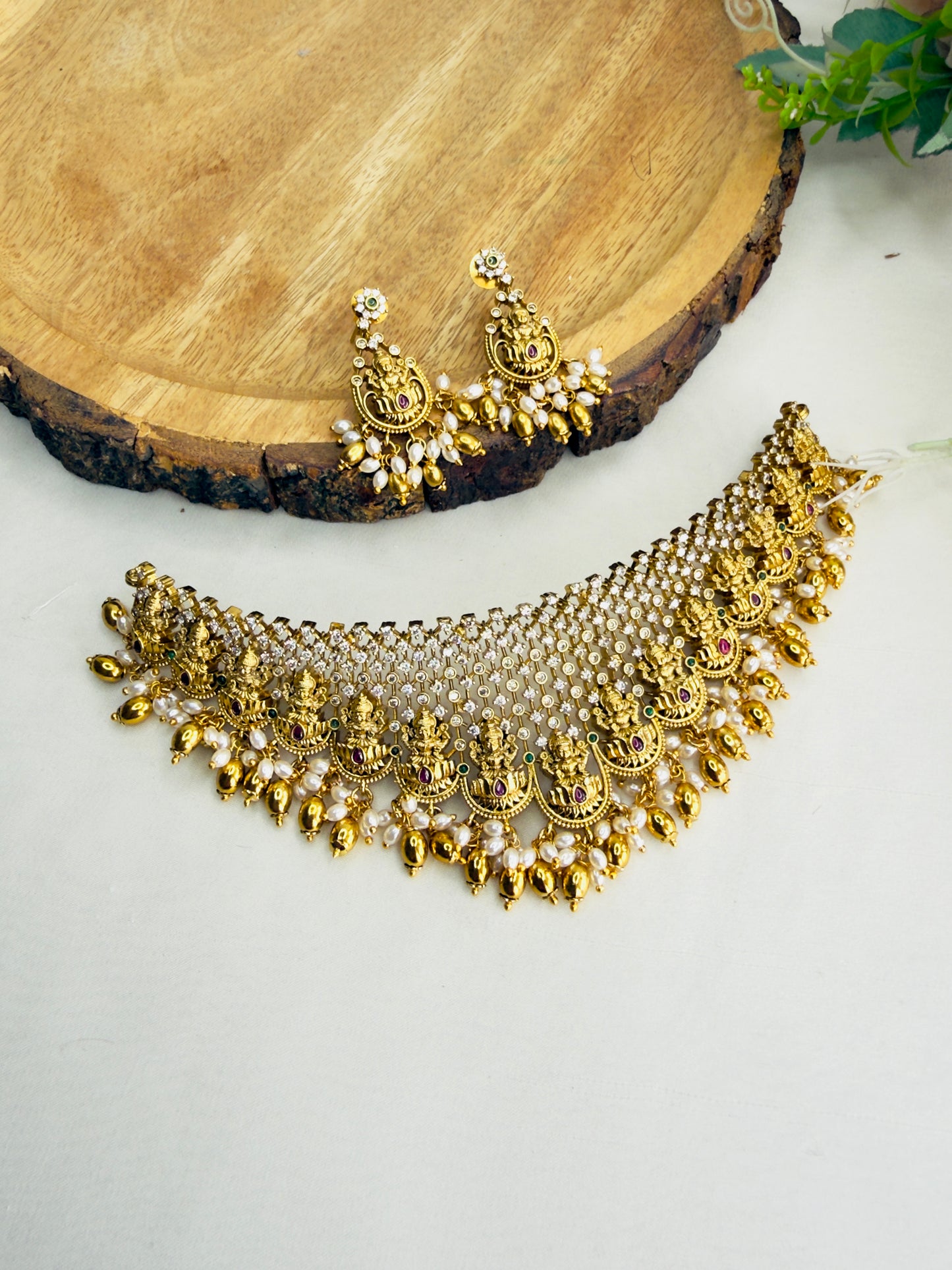 Lakshmi Choker set