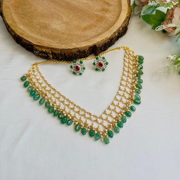 Pearl Layered Necklace Set
