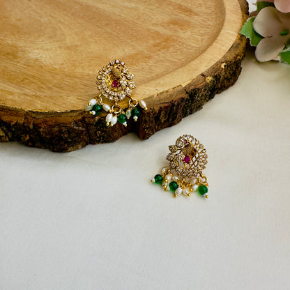 Peacock Design AD Pearl Hasli Set