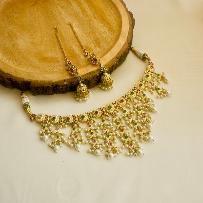 Beautiful Jadau Necklace Set