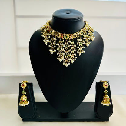 Beautiful Jadau Necklace Set